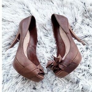 Miu Miu‎ Authentic Brown Bow Washed Leather Heels